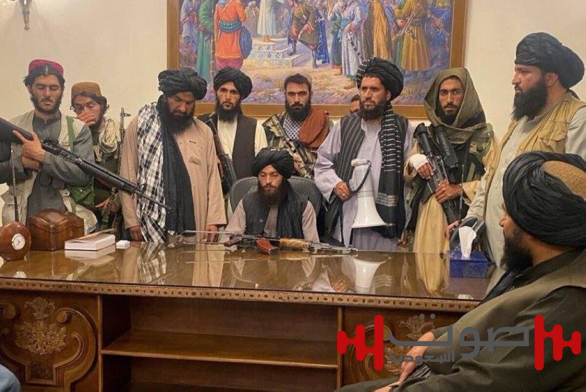 صوت النساء لم يعد مسموعاً.. طالبان تحظر كُتبَهنّ في الجامعات الأفغانية