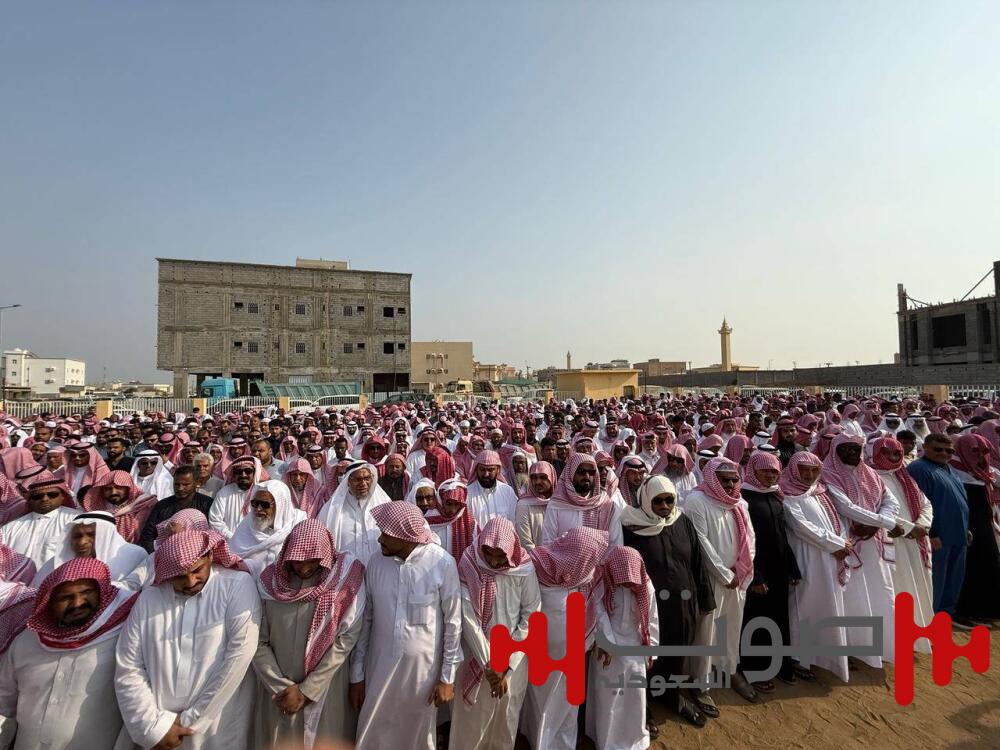جموع كبيرة تودّع شيخ قبيلة النجامية في محافظة الطوال بجازان