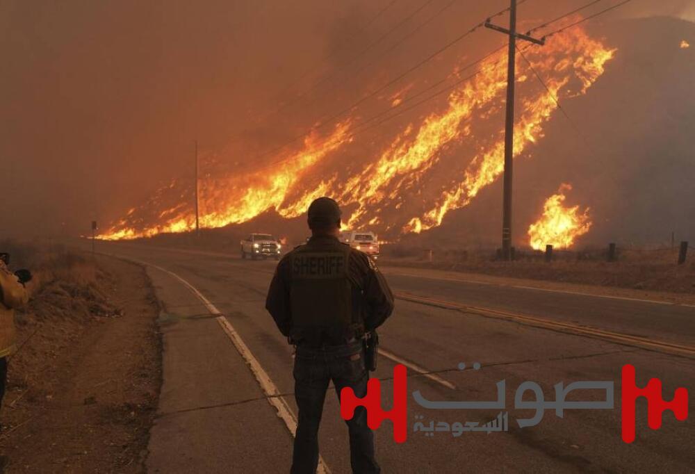 حرائق «مادري» تستعر في كاليفورنيا.. النيران تلتهم آلاف الأفدنة