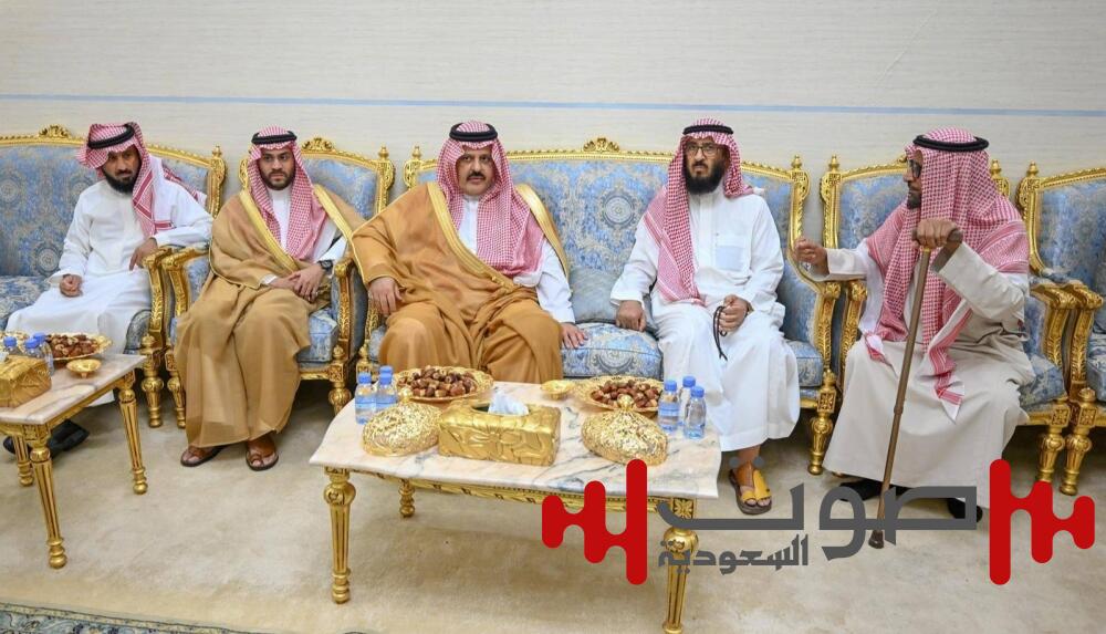أمير حائل ونائبه يعزيان أسرة الباتع في وفاة والدتهم