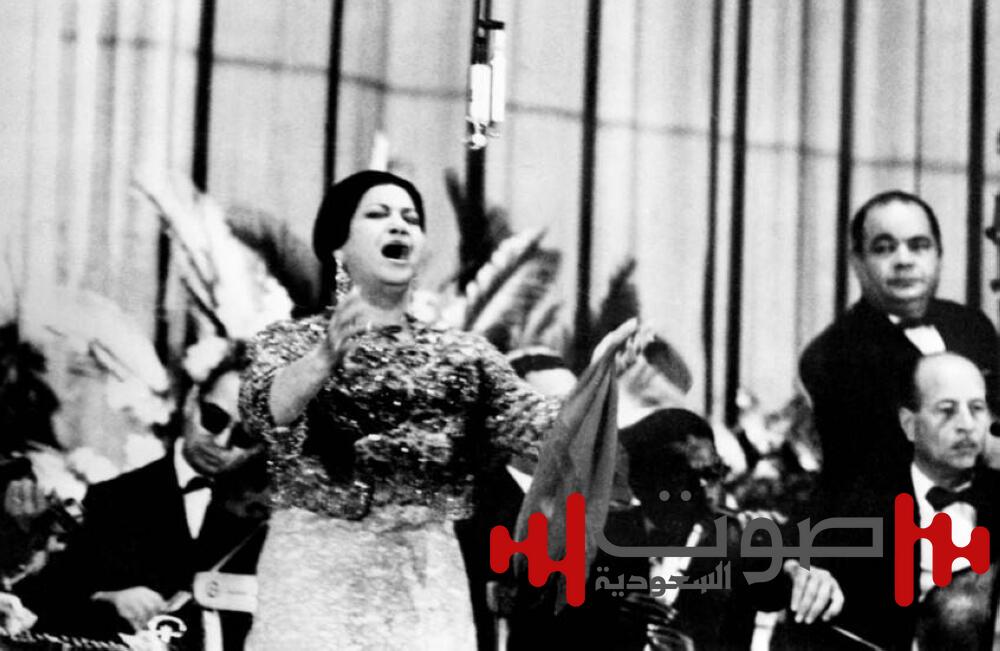 عودة مزيفة لـ«كوكب الشرق».. فيديو AI يُثير غضب ورثة أم كلثوم
