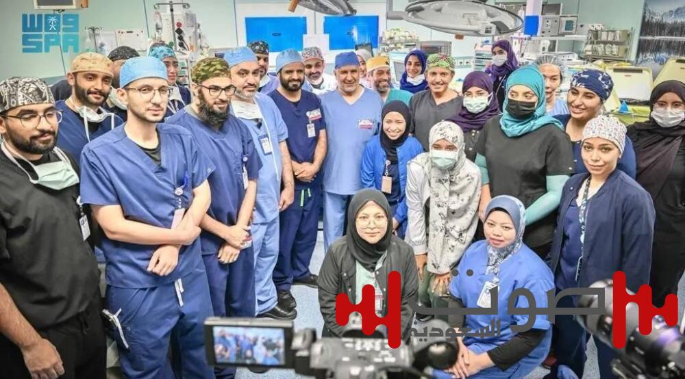 نجاح فصل التوأم الملتصق البوركيني «حوى وخديجة»