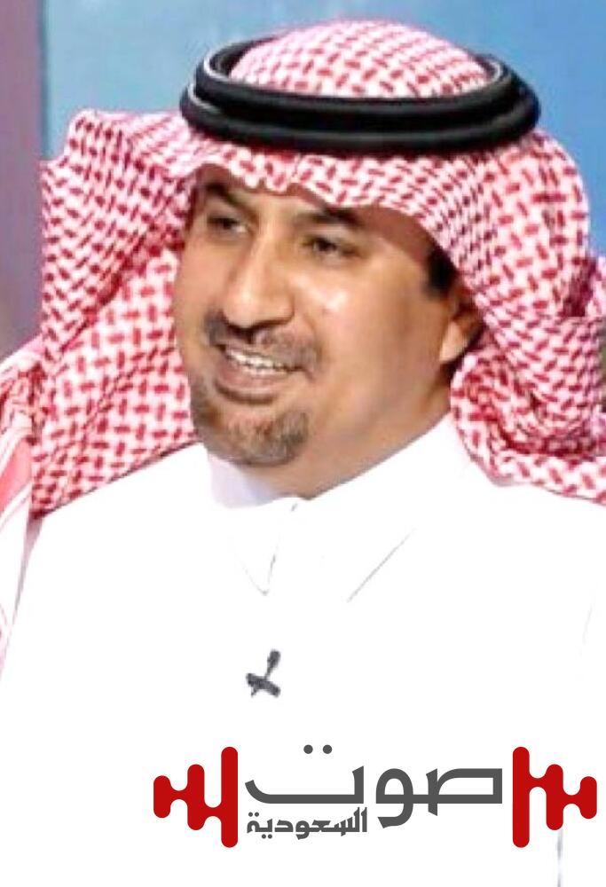 اللعب مع الصغار!