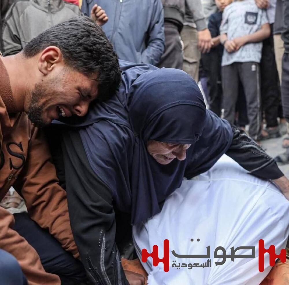 إسرائيل تدمر مربعاً سكنياً بالكامل في غزة