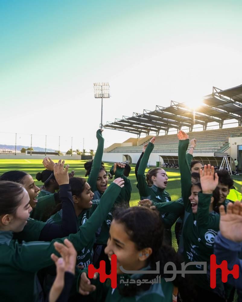 23 لاعبة في معسكر أخضر الفتيات