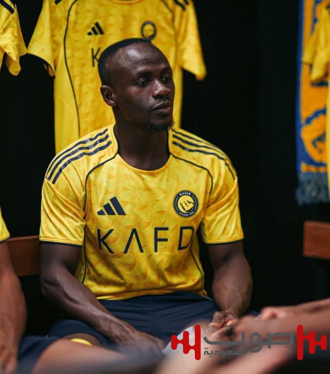 البديل لاعبان.. طرد ماني يبعثر أوراق «خيسوس» في نهائي السوبر