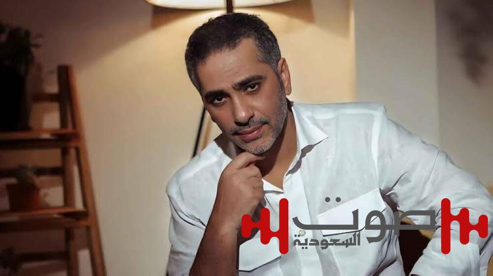 مدير أعمال فضل شاكر لـ«عكاظ»: بوسترات حفل الدوحة مزوّرة