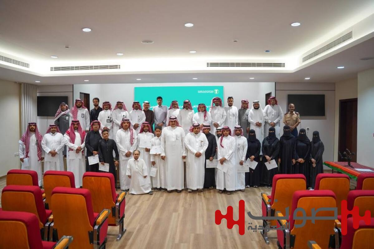 «بيئة جازان» تعرّف ذوي الإعاقة بخدمات منصة «نما»
