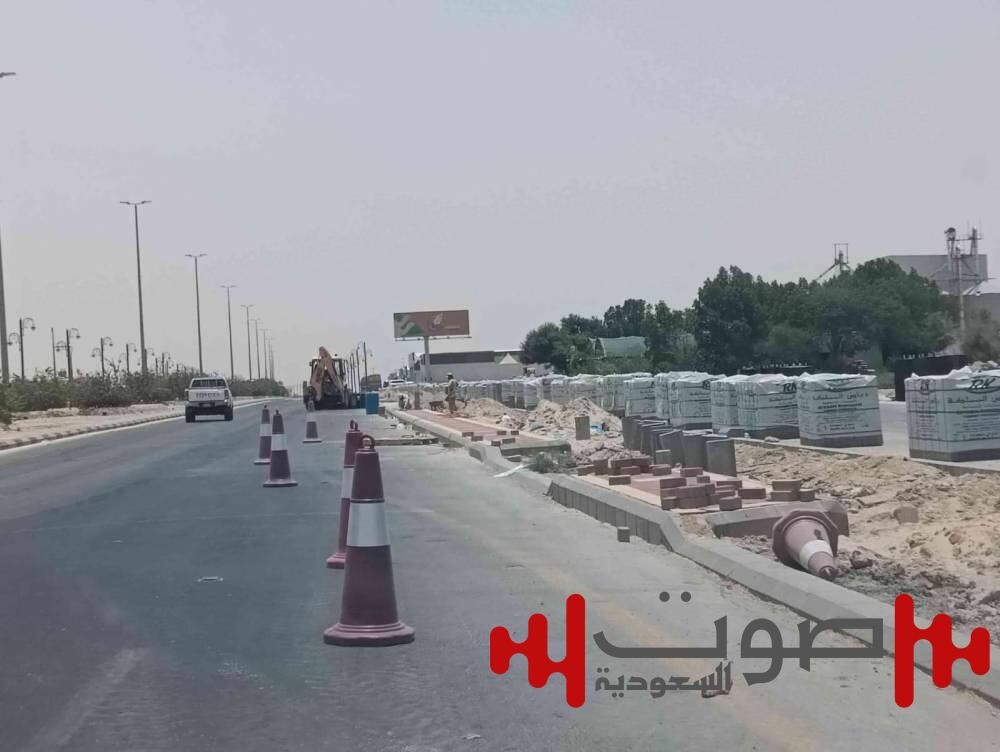 الشرقية: إنجاز أكثر من 30% من مشروع السفلتة والأرصفة في عدد من الطرق بالصرار