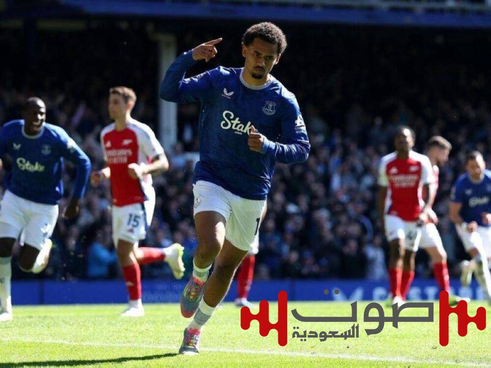 أرسنال يتعثر في ليفربول بأقدام «التوفيز»