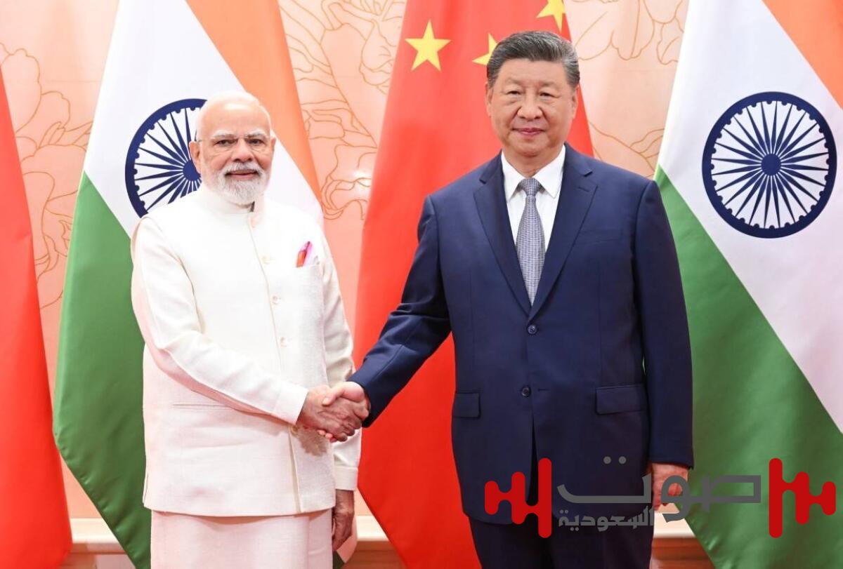 «شي» و«مودي» يتعهدان بحل الخلافات الحدودية خلال اجتماع في تيانجين