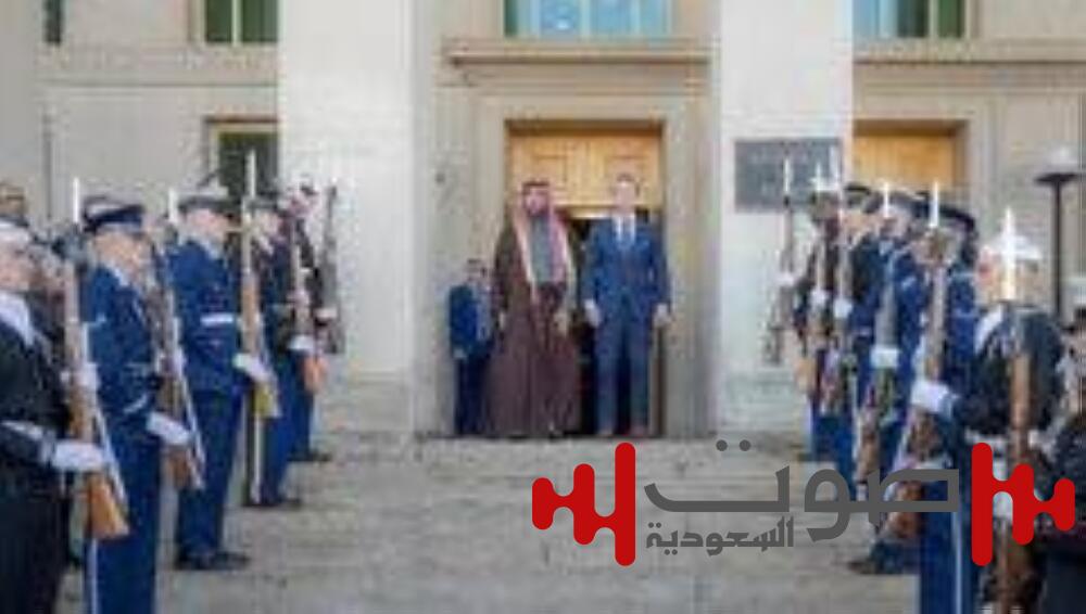 وزير الدفاع يبحث مع نظيره الأمريكي في واشنطن تعزيز العلاقات والشراكة الإستراتيجية
