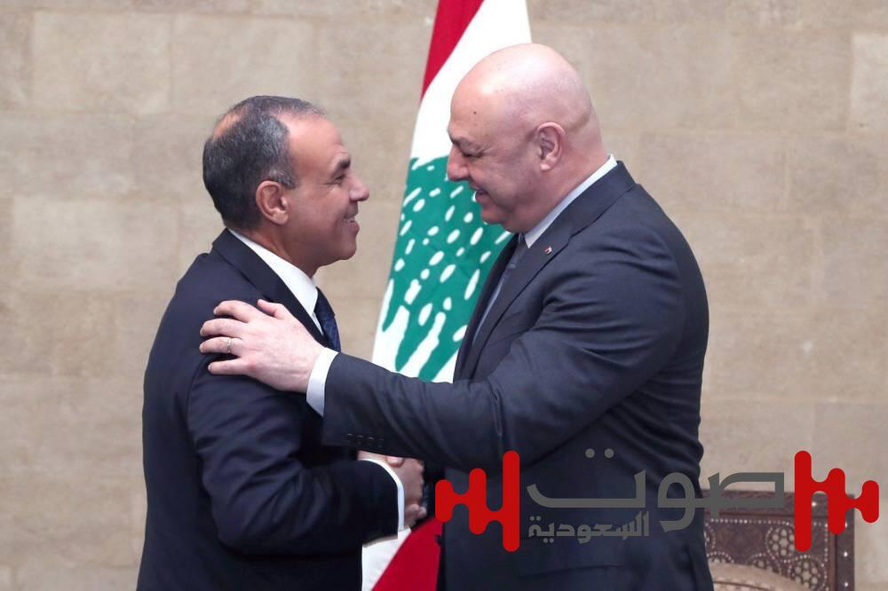 وزير الخارجية المصري من بيروت: تشكيل حكومة لبنانية جديدة لمواجهة التحديات