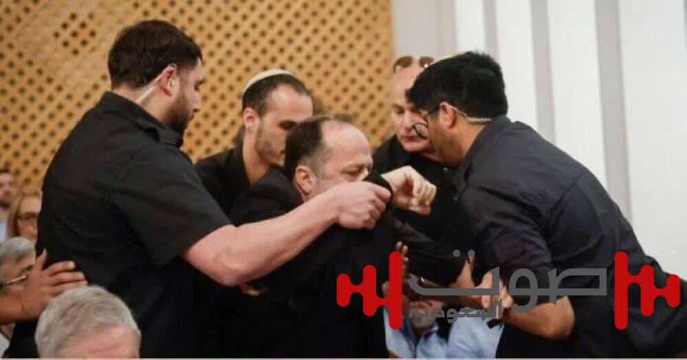 مناوشات تؤجل مناقشة المحكمة العليا الإسرائيلية قرار إقالة رئيس الشاباك لساعات