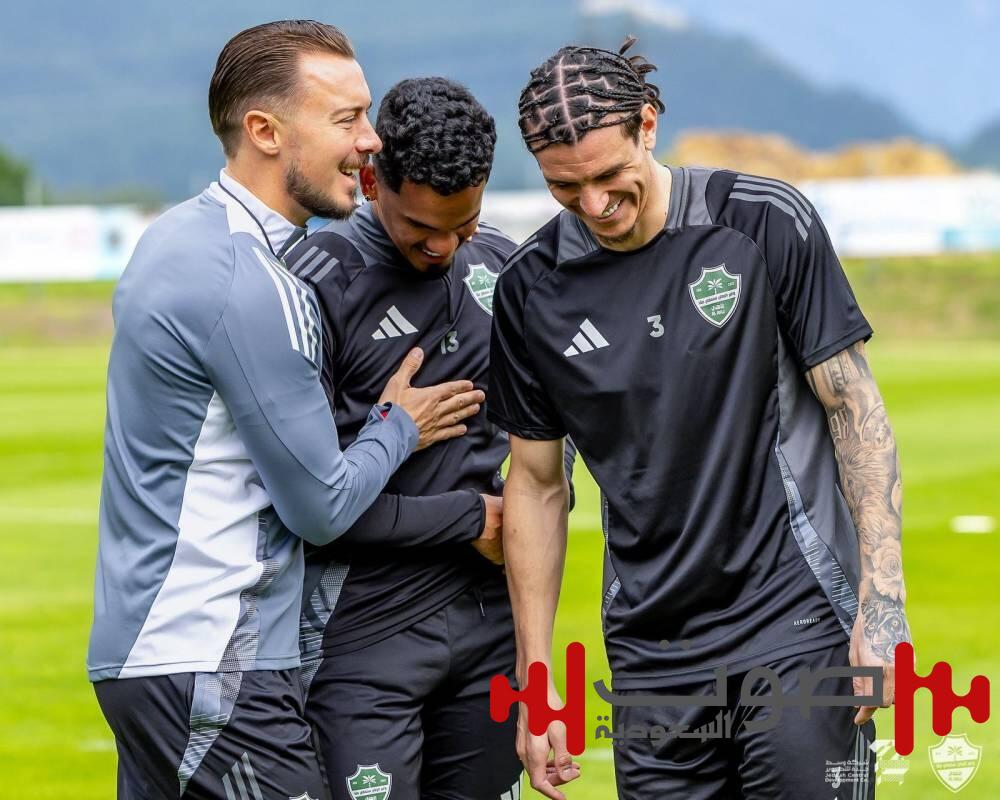 «الدوليون» يظهرون مع الأهلي في «إيطاليا»