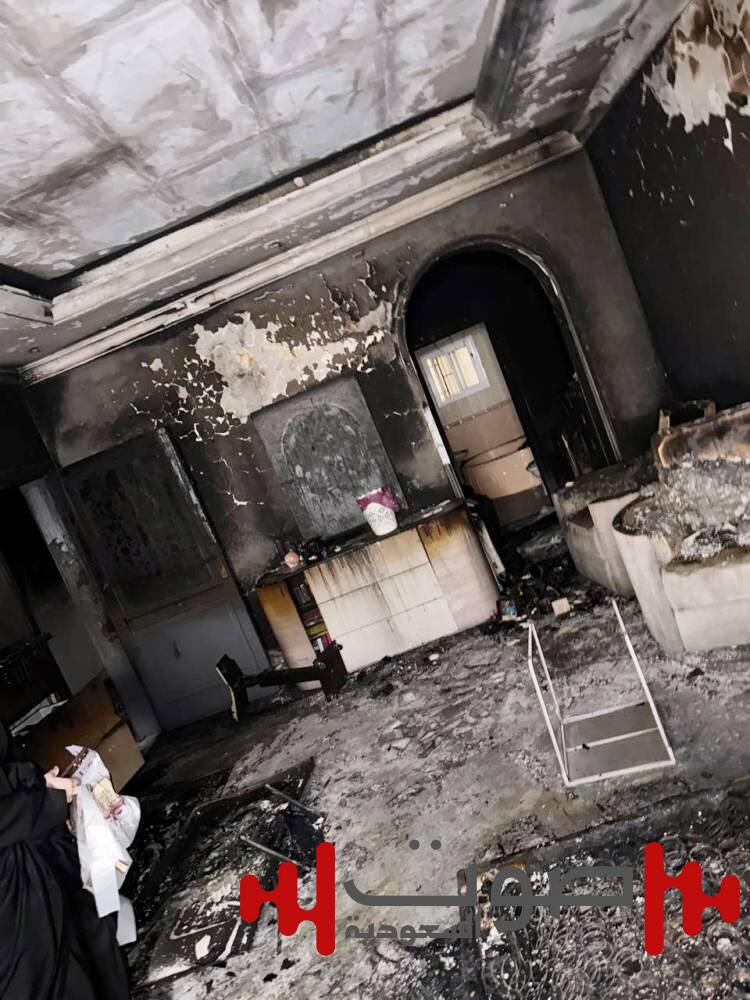 الزميل الحربي.. ينجو وأسرته من حريق بمنزله