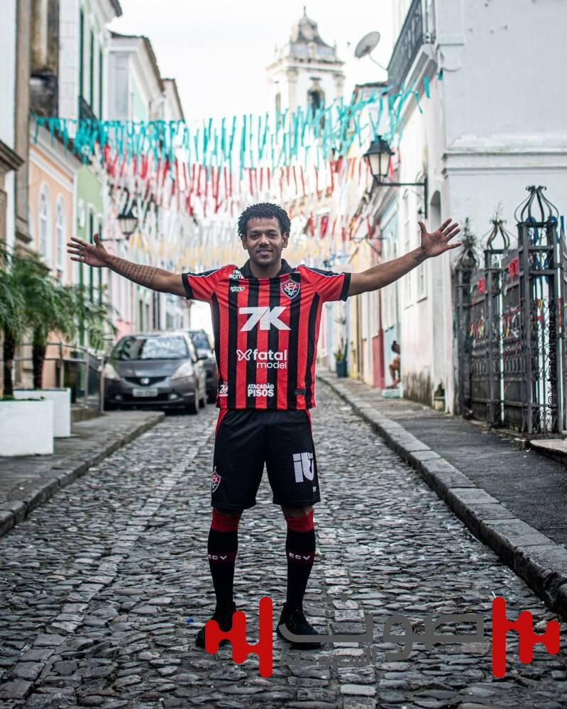 بعد 11 عاماً.. رومارينيو ينهي رحلته الخليجية ويعود للبرازيل