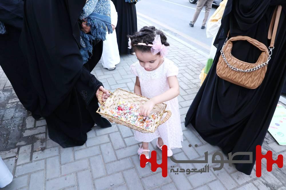 عيد الفطر .. فرحة وسعادة