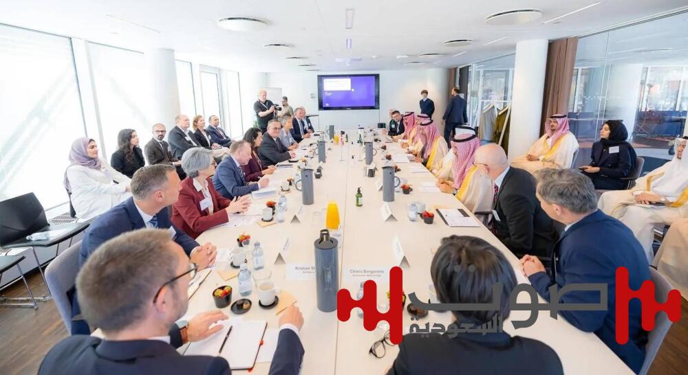 وزير الصناعة يختتم زيارته الرسمية إلى مملكة الدنمارك