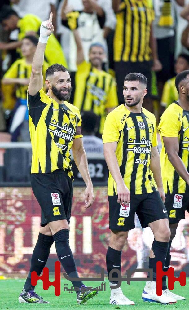 بنزيما ورونالدو يتنافسان على صدارة «هداف روشن»