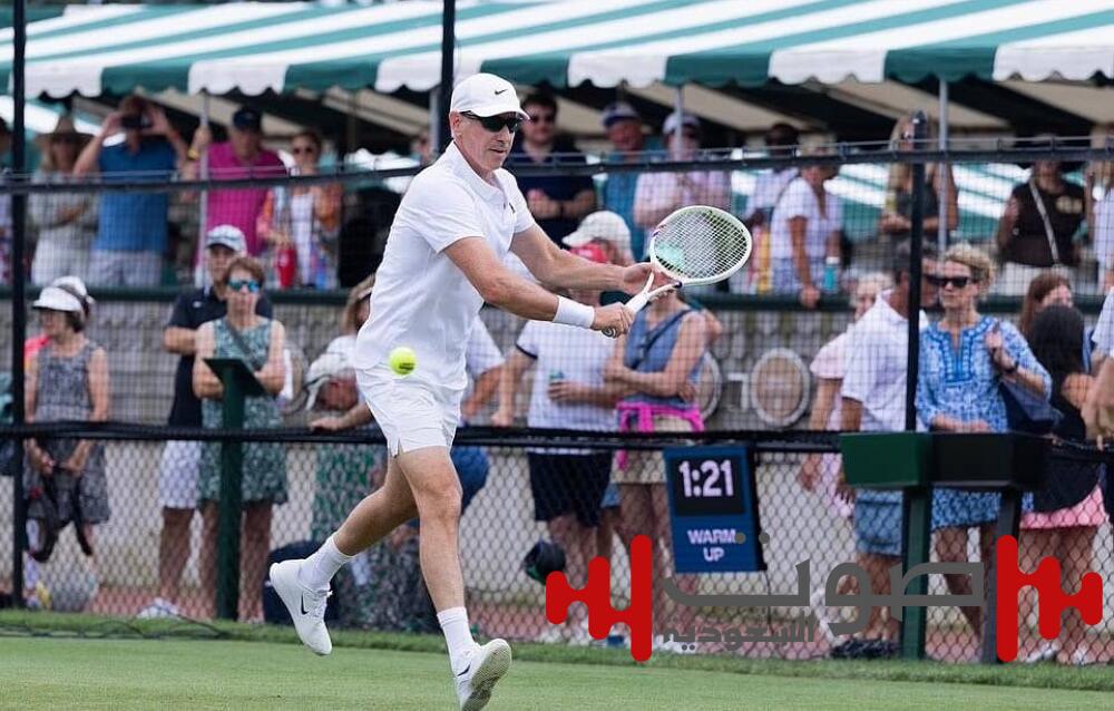 ملياردير أمريكي يُشعل الجدل في التنس.. بيل أكمان يخسر ويُغضب الجماهير