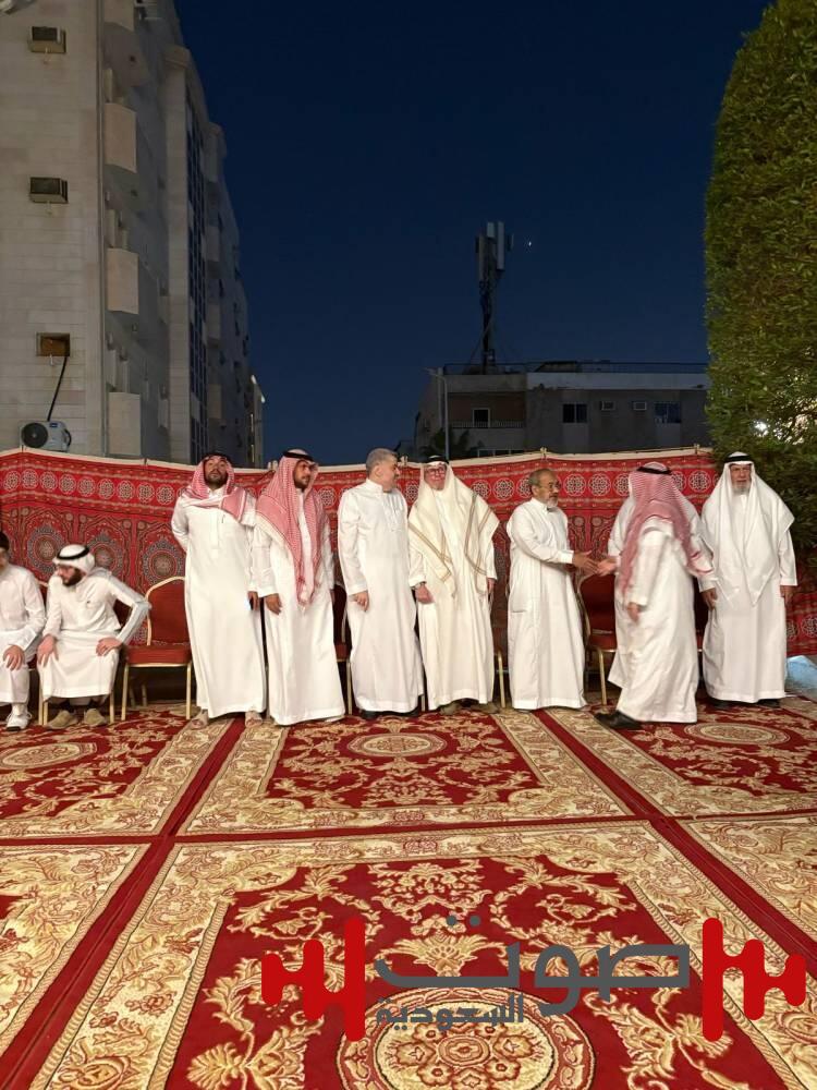 آل يغمور يتلقون التعازي في فقيدتهم