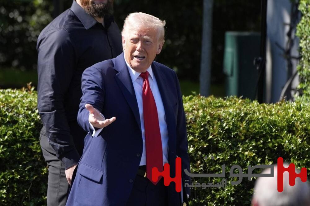 ترمب يمزح: أريد أن أكون بابا الفاتيكان