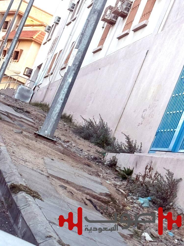 أهالي «نخب الطائف» لـ «عكاظ»: نترقب استكمال الأرصفة ومعالجة الحفريات