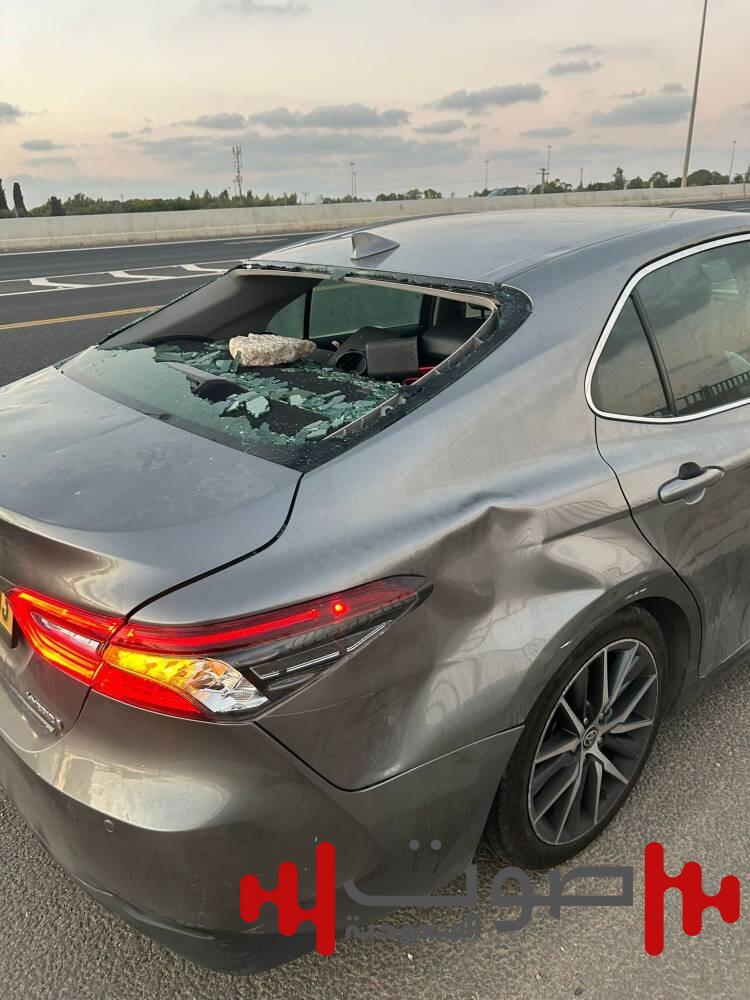 متطرفون إسرائيليون يعتدون على نائب عربي في الكنيست