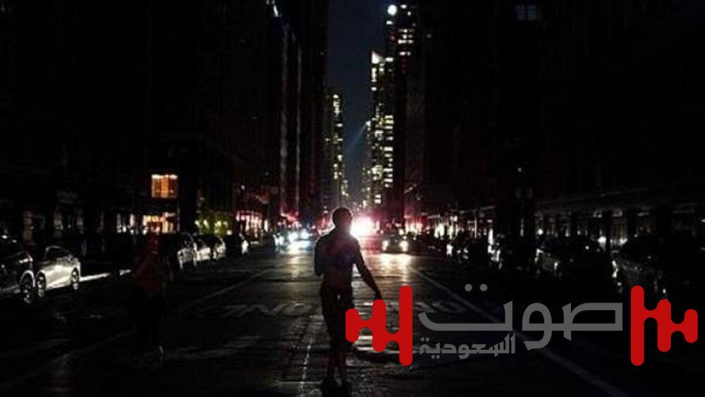 بسبب الرياح القوية.. انقطاع الكهرباء عن الآلاف في بريطانيا وإيرلندا
