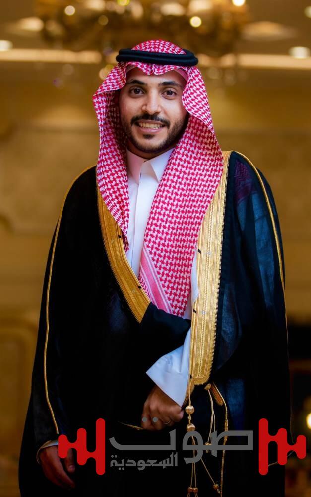 أحمد يضيء منزل الغامدي