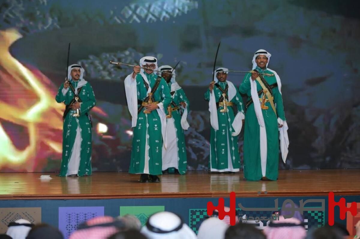 جدة تتحوّل إلى معرض حب وولاء.. 200 فنان يحتفلون بالوطن