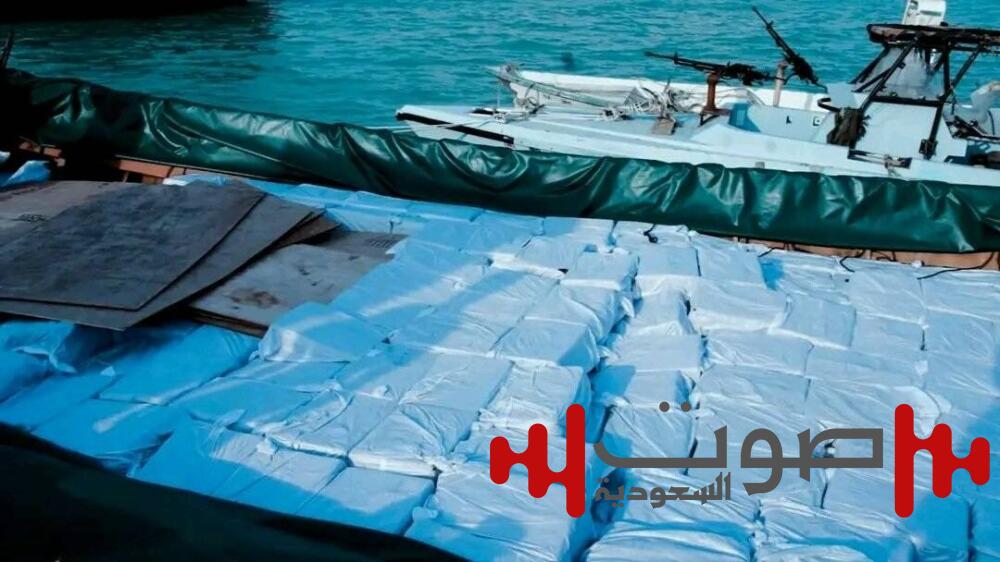 المقاومة الوطنية تضبط قاربي تهريب حوثي