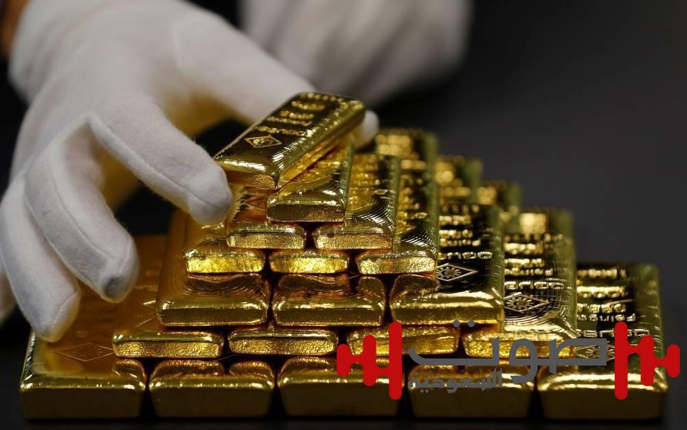 ارتفاع أسعار الذهب مجدداً فوق مستوى 3000 دولار للأوقية