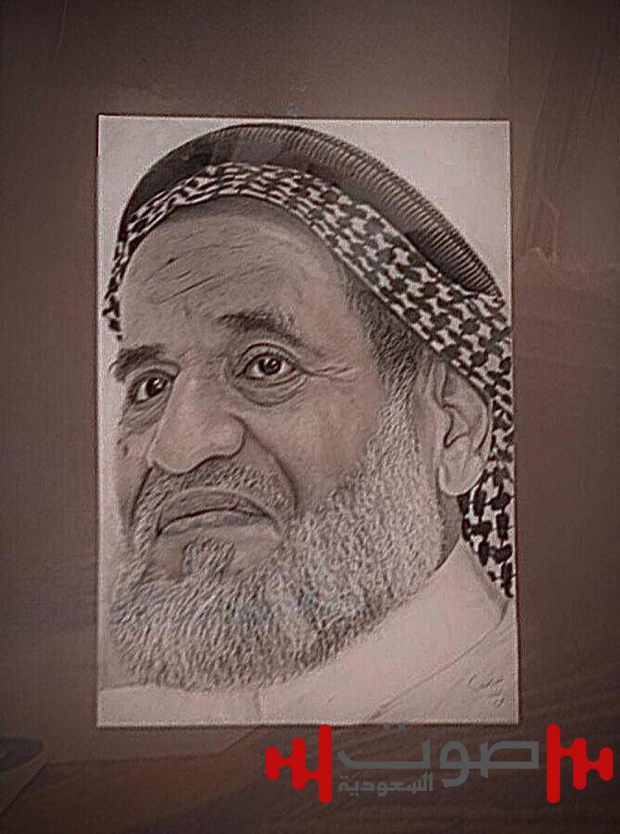 الفن يحتضن الأب.. لوحة تنطق بالبر والحنين