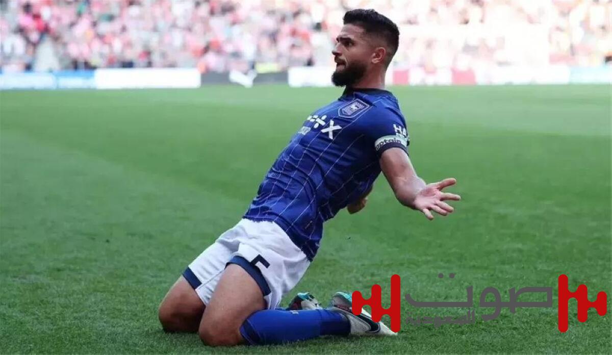 من البريميرليغ إلى الخليج.. سام مرسي يخوض تجربته العربية الأولى