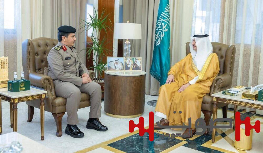 أمير الشرقية يكرّم الضباط والأفراد المتميزين