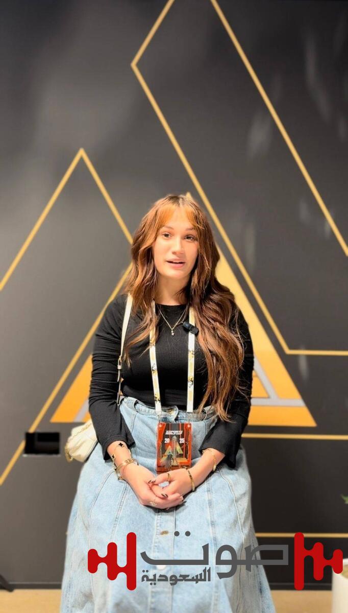 من اللعب إلى التعليق.. روزيلي باركر تحوّل شغفها إلى مهنة في عالم الرياضات الإلكترونية