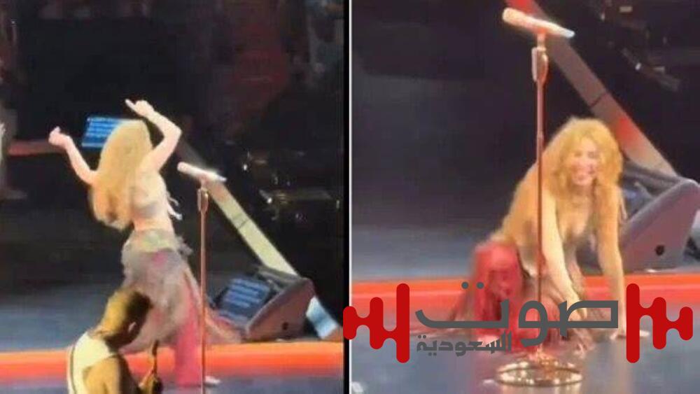 شاكيرا تسقط على المسرح خلال أداء استعراضي في كندا
