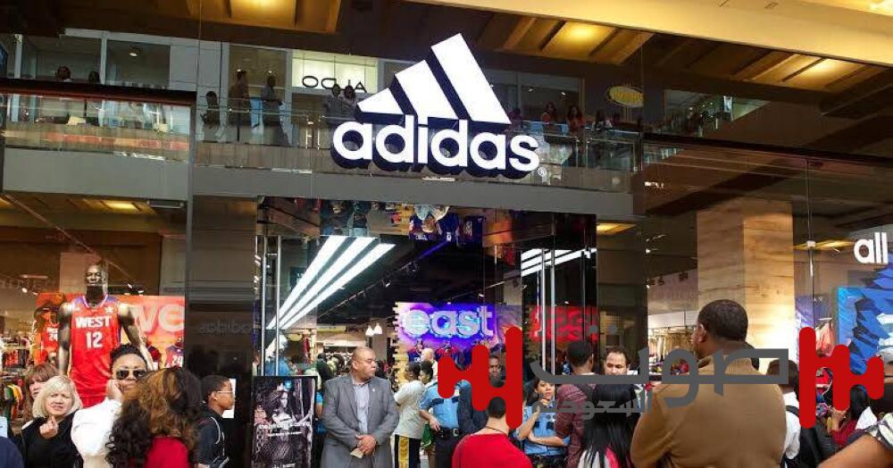 وصفوها بـ«القردة».. موظفة تقاضي «أديداس» وتطالب بـ 6.1 مليون دولار