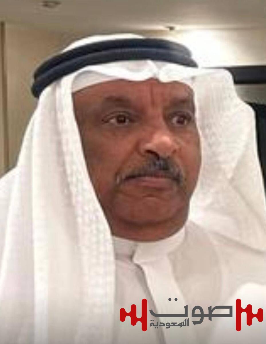 قاضي يحتفل بعقد قران صالح