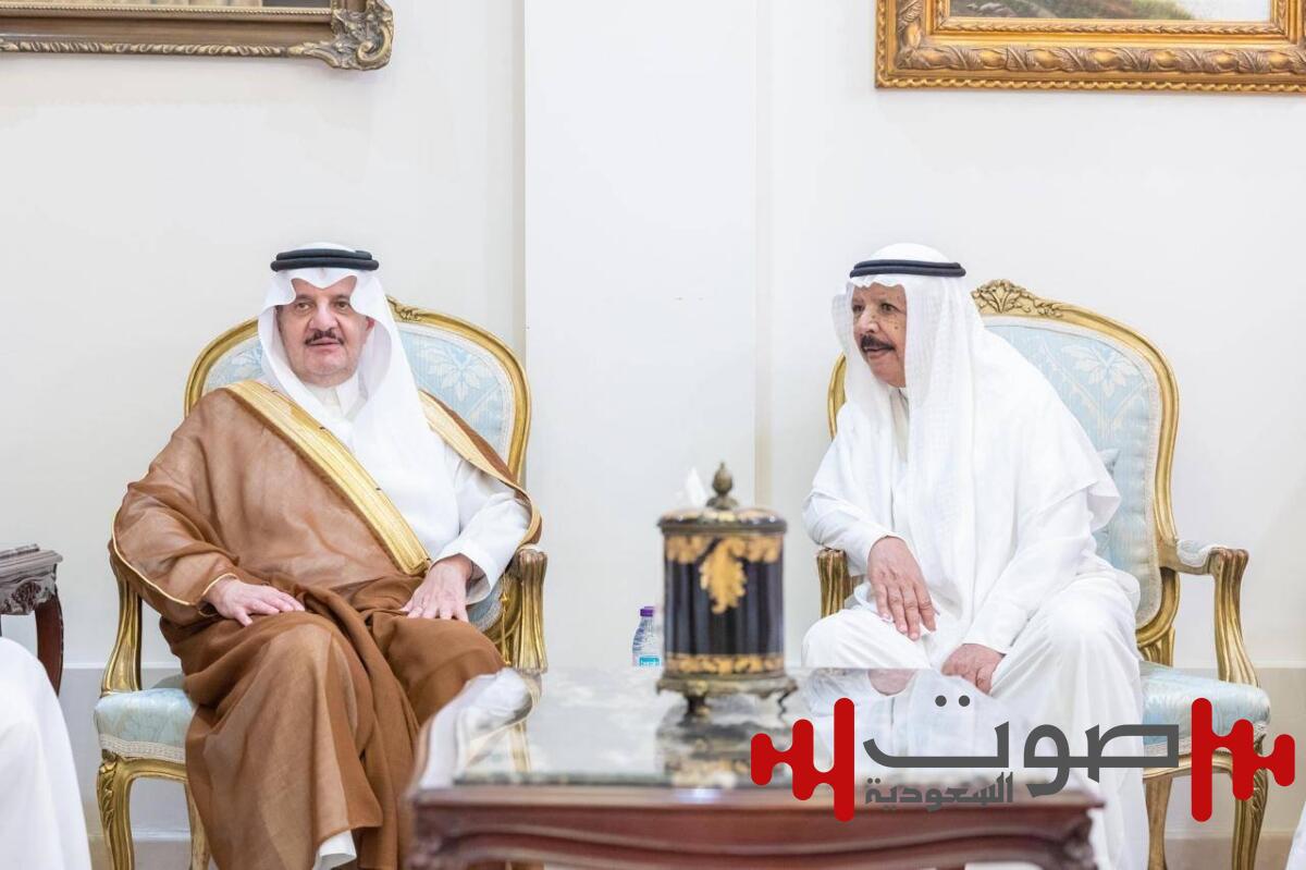 أمير الشرقية يعزي أسرة الثنيان