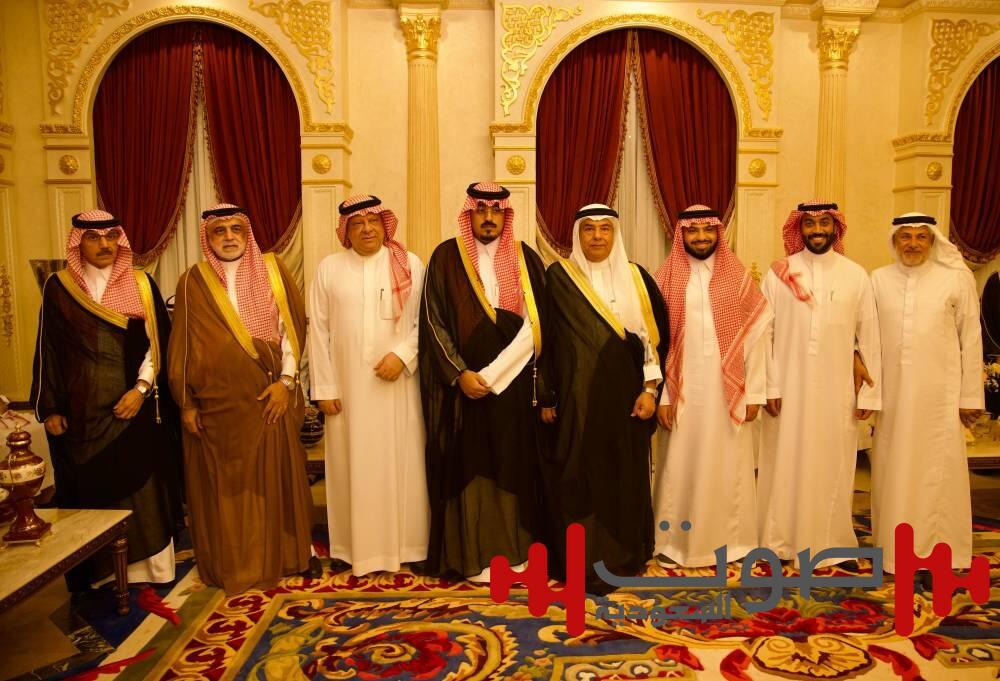 الشلهوب والجميعة يحتفلان بعقد قران خالد