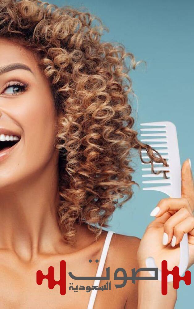 4 إرشادات لرحلتكِ إلى شعر «كيرلي» صحي