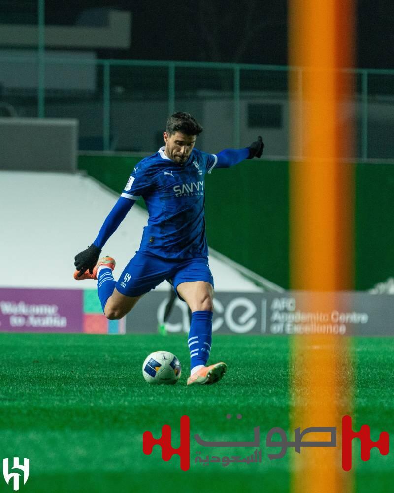 نيفيز ينقذ جيسوس من ورطة الظهير