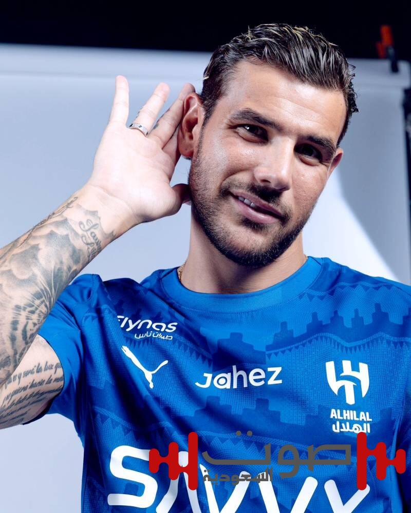 مصادر عكاظ: الهلال يدرس عروض الأندية للتعاقد مع لودي