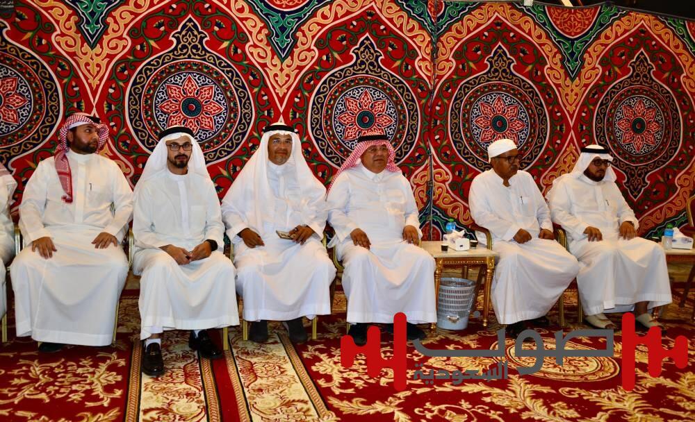آل ساعاتي وآل نعمة الله يستقبلون المواسين في فقيدهم