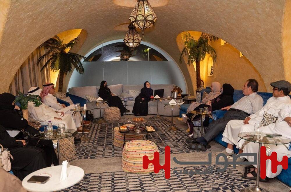 حين يصبح الأدبُ طقساً يومياً… مقاهٍ «تتكلم ثقافة»