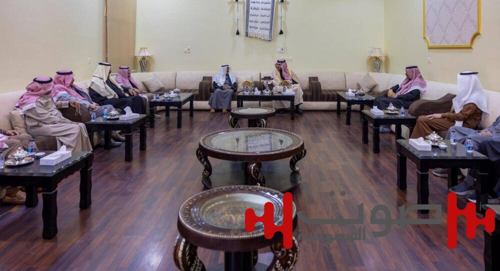 أمير الجوف ونائبه يعزيان خليفة المسعر بوفاة ابنه