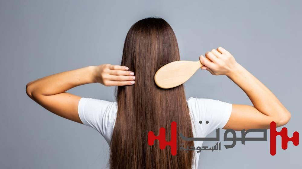 5 فوائد لتمشيط الشعر تعزّز النمو وتمنع التكسر